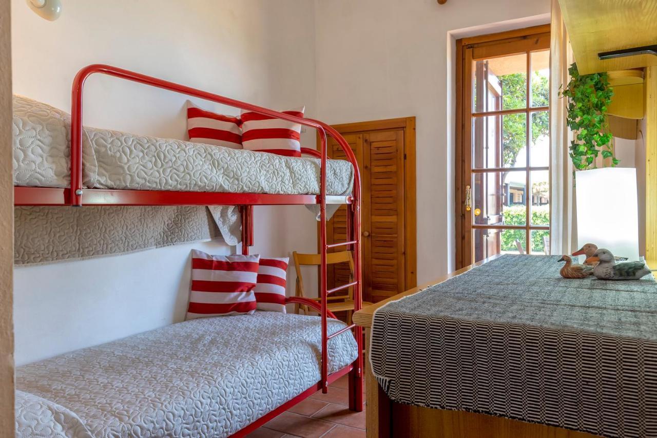 Sardinia Re - Villino Maja Villa Stintino Buitenkant foto